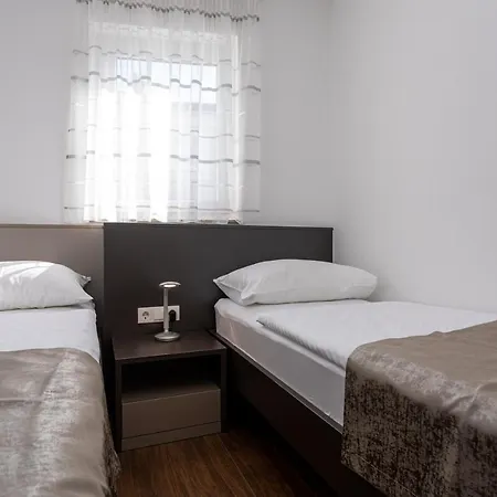 Apartmán Crnekovic Tomislava 8a