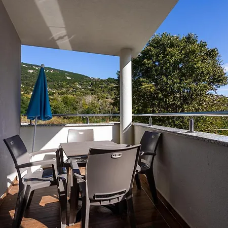 Apartmán Crnekovic Tomislava 8a *