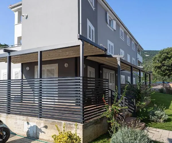 Crnekovic Tomislava 8a Apartmán