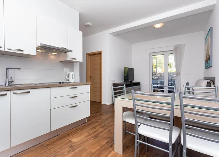 Apartmán Crnekovic Tomislava 8a *