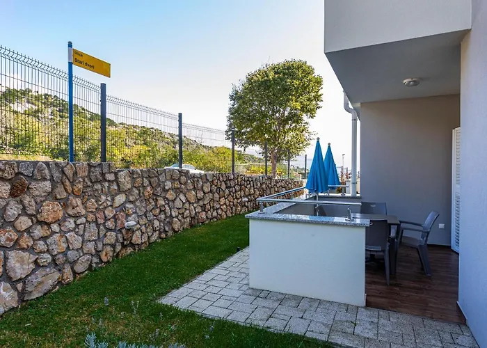 Apartmán Crnekovic Tomislava 8a *