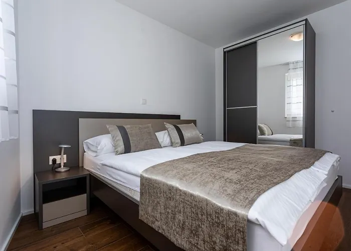 Apartmán Crnekovic Tomislava 8a *