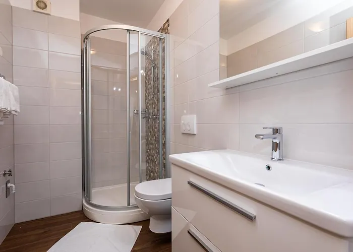 Apartmán Crnekovic Tomislava 8a *