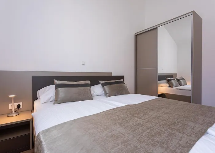 Crnekovic Tomislava 8a Apartmán