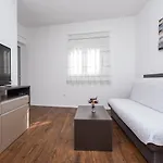 Apartman Crnekovic Tomislava 8a Baška