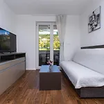Apartman Crnekovic Tomislava 8a