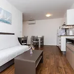 Crnekovic Tomislava 8a Apartman