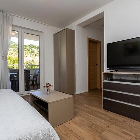 Apartmán Crnekovic Tomislava 8a
