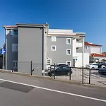 Apartmán Crnekovic Tomislava 8a *